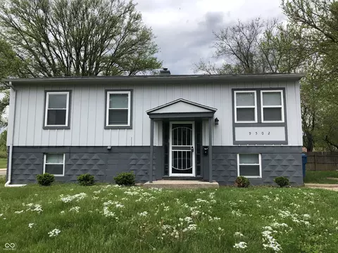 9502 E 39th Pl, Indianapolis, IN 46235