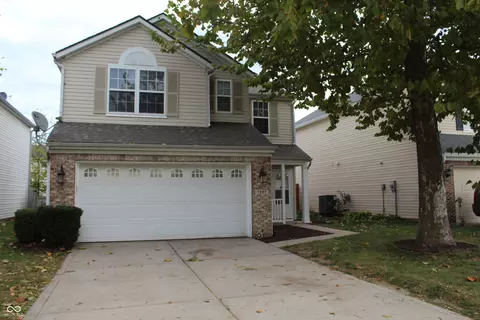 7207 Wellwood Dr, Indianapolis, IN 46217