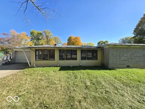 310 Jeffrey Ln, Pendleton, IN 46064 photo 2