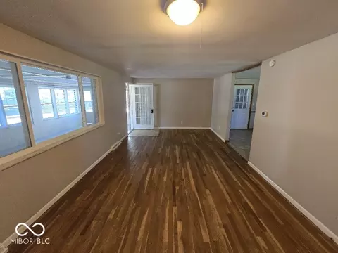310 Jeffrey Ln, Pendleton, IN 46064 photo 5