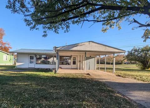 215 Mohawk St, Anderson, IN 46012