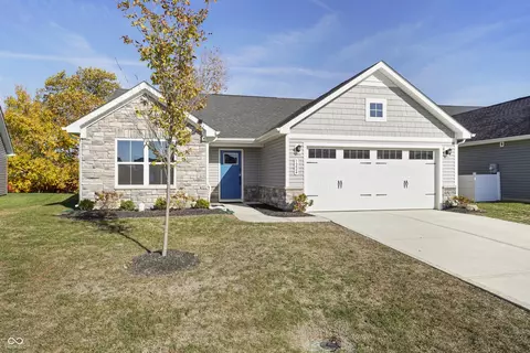 1224 Gunnison Dr, Greenfield, IN 46140