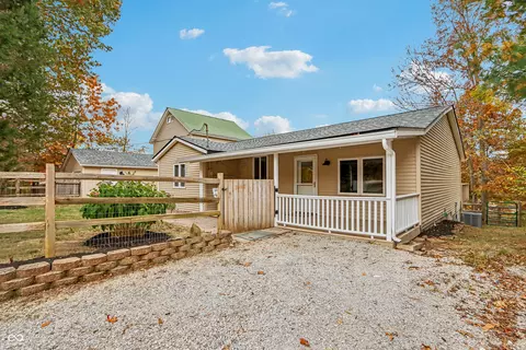269 Gatesville Rd, Morgantown, IN 46160