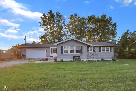 5543 W Manson Colfax Rd, Colfax, IN 46035
