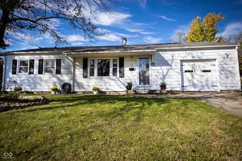 28 Martin Dr, Danville, IN 46122
