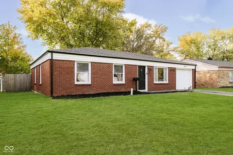 2702 Aurie Dr, Indianapolis, IN 46219