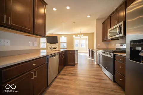 233 Carrick Glen Blvd, Pendleton, IN 46064 photo 20