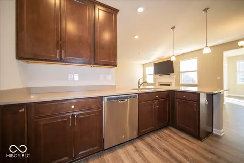 233 Carrick Glen Blvd, Pendleton, IN 46064 photo 18