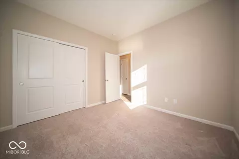 233 Carrick Glen Blvd, Pendleton, IN 46064 photo 10
