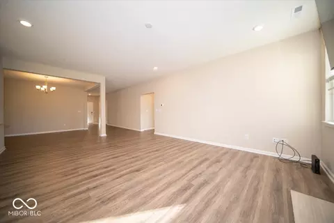 233 Carrick Glen Blvd, Pendleton, IN 46064 photo 15