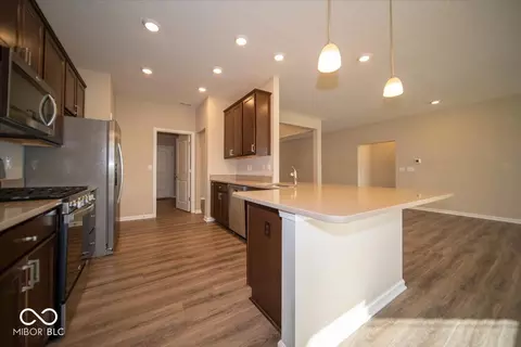 233 Carrick Glen Blvd, Pendleton, IN 46064 photo 17