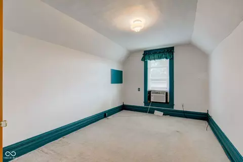 Bedroom - 211 S Independence St, Windfall, IN 46076 photo 10 of 11