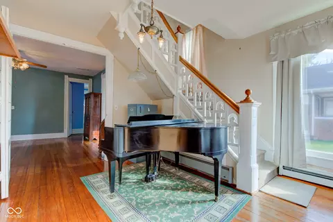 Entry Way - 211 S Independence St, Windfall, IN 46076 photo 1 of 4