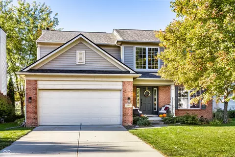 14087 Avalon E Dr, Fishers, IN 46037