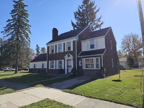 917 High St, Anderson, IN 46012