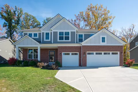 4723 Rocky Hollow Dr, Indianapolis, IN 46239