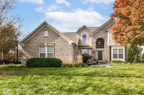 12428 Gray Eagle Dr, Fishers, IN 46037