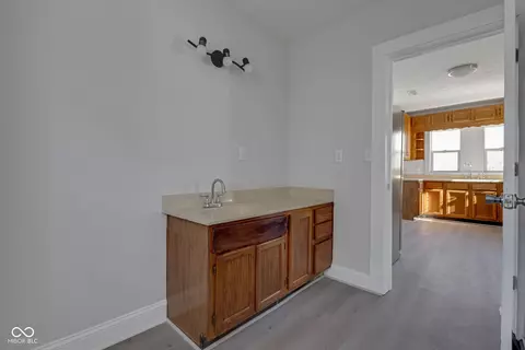 Entry Way - 405 E 9th St, Sheridan, IN 46069 photo 2 of 3