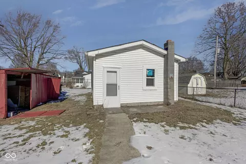 Exterior - 405 E 9th St, Sheridan, IN 46069 photo 4 of 5