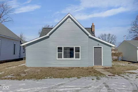 405 E 9th St, Sheridan, IN 46069