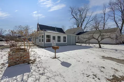 Exterior - 405 E 9th St, Sheridan, IN 46069 photo 3 of 5