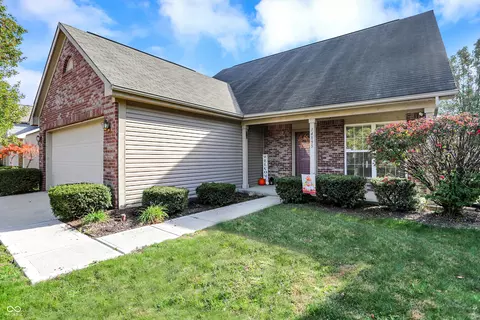 14895 War Emblem Dr, Noblesville, IN 46060
