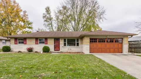1027 White Ave, Brownsburg, IN 46112