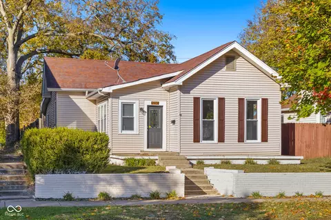 1230 Franklin St, Columbus, IN 47201