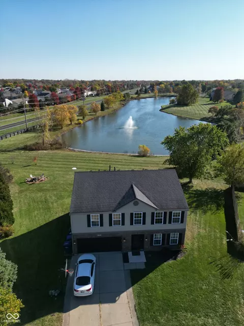 7725 Winterberry Ct, Noblesville, IN 46062