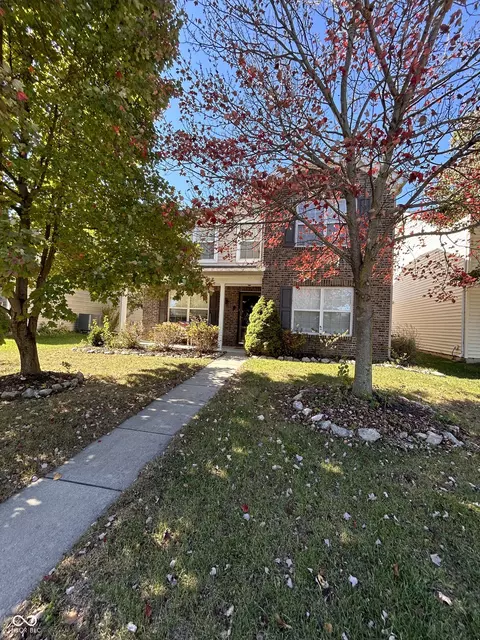 3230 Shadow Creek Blvd, Columbus, IN 47201
