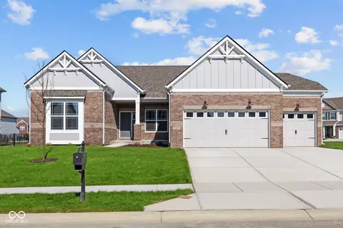 4166 Ironclad Dr, Bargersville, IN 46106