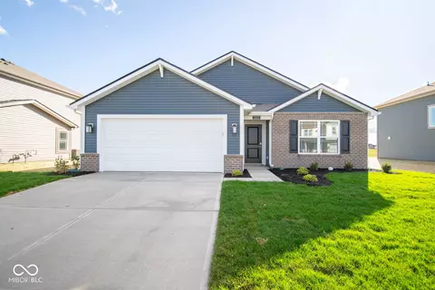 1205 Fleming Dr, Greenfield, IN 46140
