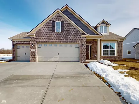 5009 Carmine St, Brownsburg, IN 46112