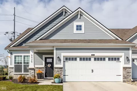 6529 Amber Ct, Whitestown, IN 46075