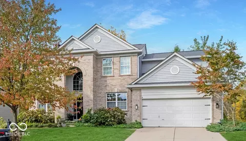 16518 Lakeville Xing, Westfield, IN 46074