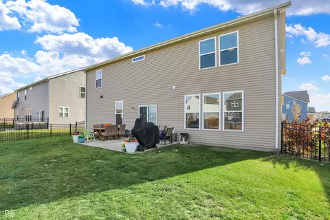 9218 Springbrook Dr, Pendleton, IN 46064 photo 46