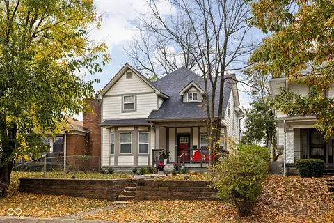 2827 Boulevard Pl, Indianapolis, IN 46208