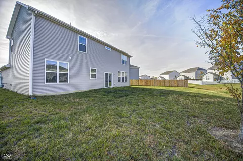 9302 Cobble Ct, Avon, IN 46123 photo 32