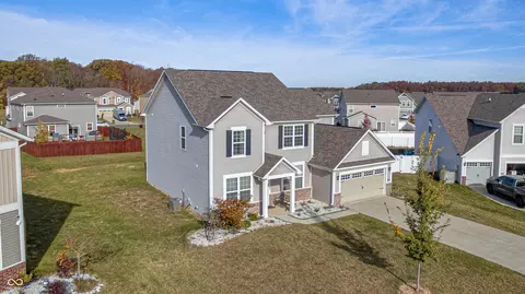 9302 Cobble Ct, Avon, IN 46123 photo 3