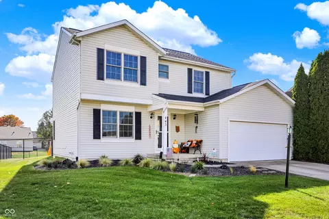 443 Alton Dr, Greenwood, IN 46143