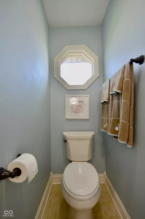 156 Warwick Way, Pendleton, IN 46064 photo 32
