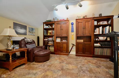 156 Warwick Way, Pendleton, IN 46064 photo 42