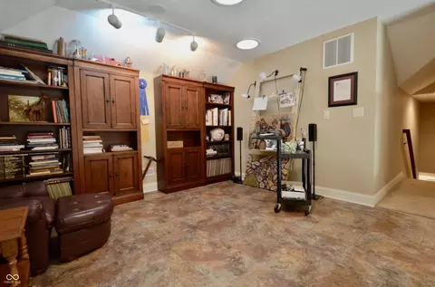 156 Warwick Way, Pendleton, IN 46064 photo 43