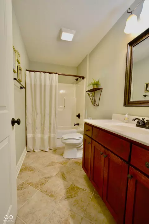156 Warwick Way, Pendleton, IN 46064 photo 38