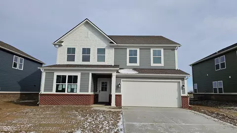 1204 Kendrick St, Greenwood, IN 46143