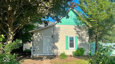 607 S Georgia St, Sheridan, IN 46069