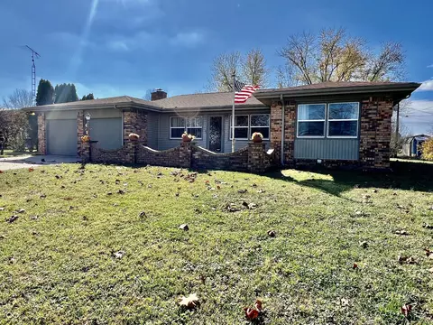 13191 E Stephen Dr E, Elizabethtown, IN 47232