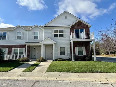 12030 Zircon Ln #1200, Fishers, IN 46038