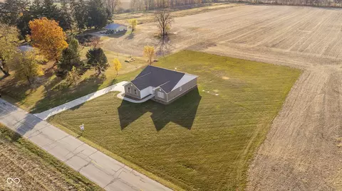 View/Area - 27002 Arcadia Rd, Arcadia, IN 46030 photo 2 of 8
