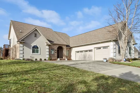 4280 Hickory Ridge Blvd, Greenwood, IN 46143